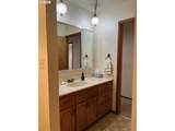 1212 Private Dr - Photo 19