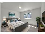 463 35TH St - Photo 21