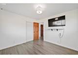 2551 Northlake Ave - Photo 17
