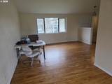 557 44TH St - Photo 2