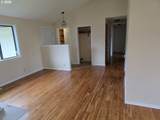 557 44TH St - Photo 3