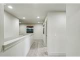 1174 Sylvia St - Photo 32