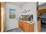 9245 Skyline Blvd - Photo 18