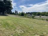 700 189TH St - Photo 4