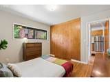 2833 89TH Ave - Photo 24