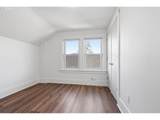 1528 Holgate Blvd - Photo 17