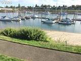 470 Hayden Island Dr - Photo 35