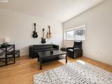 910 42ND Ave - Photo 2