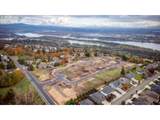 645 Halifax St - Photo 3