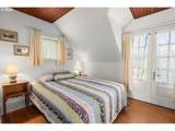 704 3RD Ave - Photo 32