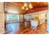 10731 Eastmont Dr - Photo 6