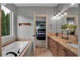 1068 Kingfisher Ln - Photo 43