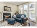 2808 Edgewater Dr - Photo 18