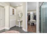 2808 Edgewater Dr - Photo 32