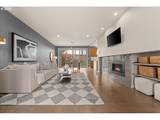 37 Skidmore St - Photo 8