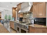 1276 Meadows Dr - Photo 15