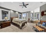 1276 Meadows Dr - Photo 17