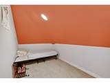 1276 Meadows Dr - Photo 27
