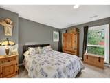 1276 Meadows Dr - Photo 28