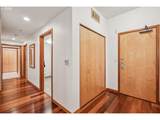 1030 Johnson St - Photo 23