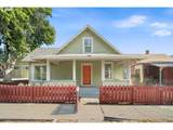 309 7TH St - Photo 1