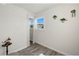 309 7TH St - Photo 22