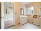 2116 18TH Ave - Photo 23