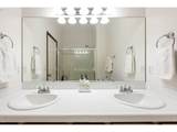810 9TH St - Photo 14