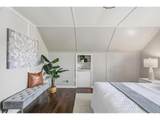 4043 80TH Ave - Photo 17