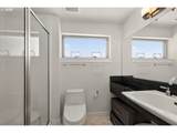3930 Abbey Ln - Photo 20