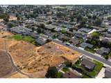 854 Hartley Ave - Photo 14
