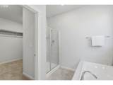 2725 6TH Way - Photo 27