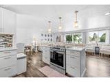 1709 Springhill Dr - Photo 4