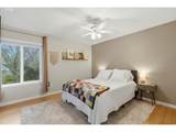 28740 Parkway Ave - Photo 16