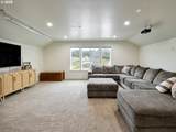 833 Hawk Dr - Photo 19