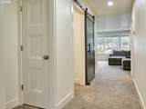 833 Hawk Dr - Photo 22