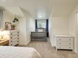 833 Hawk Dr - Photo 25