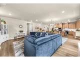 2821 8TH Pl - Photo 19