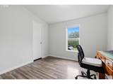 655 Burnett Rd - Photo 18