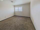 17610 Rolling Hill Ln - Photo 12