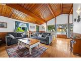 1441 Columbia St - Photo 19