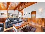 1441 Columbia St - Photo 20