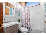 1441 Columbia St - Photo 25