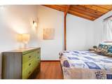 1441 Columbia St - Photo 28