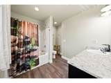 563 State St - Photo 20