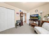 563 State St - Photo 26