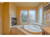 1296 Lucas St - Photo 21