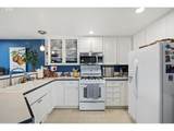 2077 Clark Ave - Photo 15