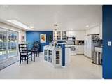 2077 Clark Ave - Photo 20