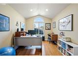 2077 Clark Ave - Photo 24